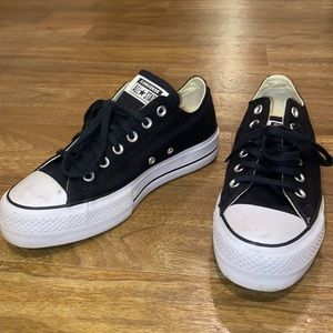 Black platform converse
